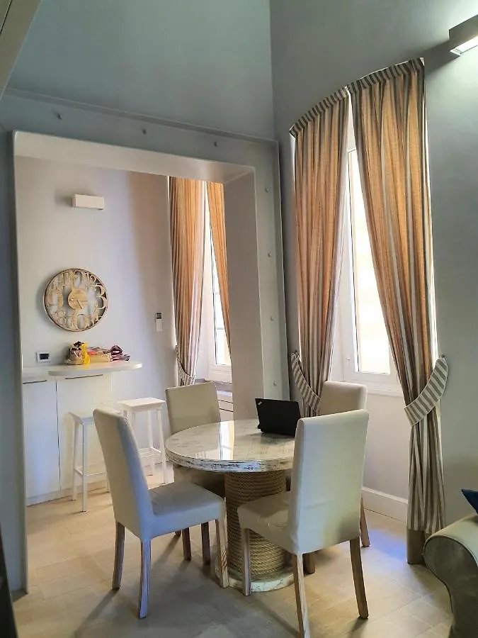 La Casa Di Tommy Apartment Rapallo 0*,
