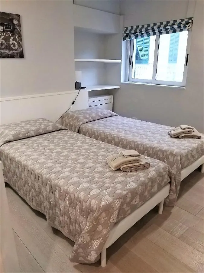 La Casa Di Tommy Apartment Rapallo